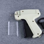 tagging gun with fasteners